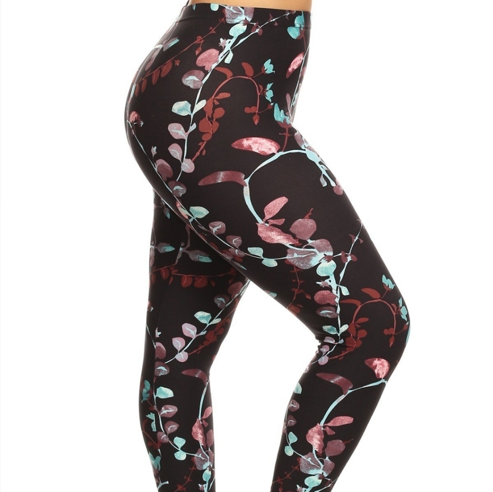 🆕️ PLUS High Waist Print Leggings